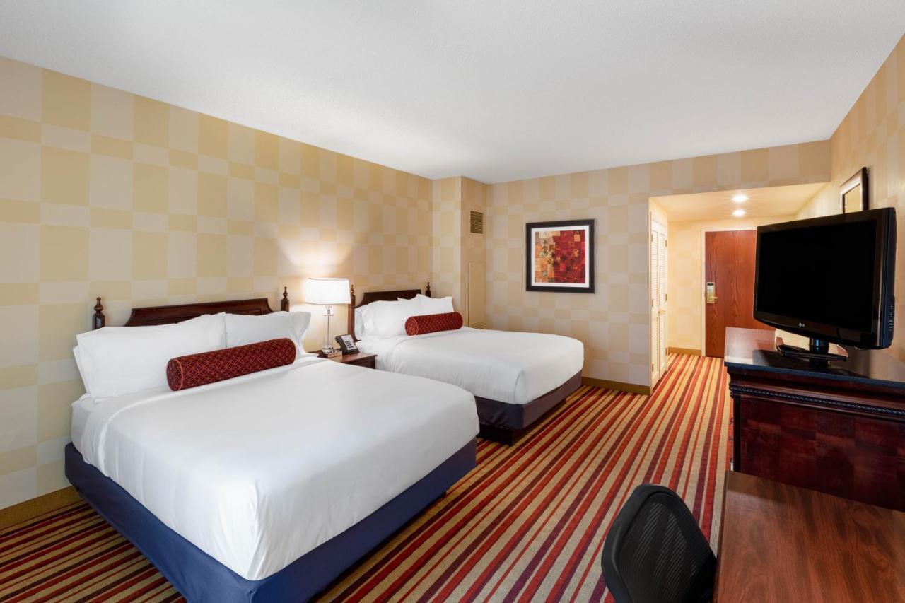 Wyndham Grand Downtown Hotel Oklahoma City