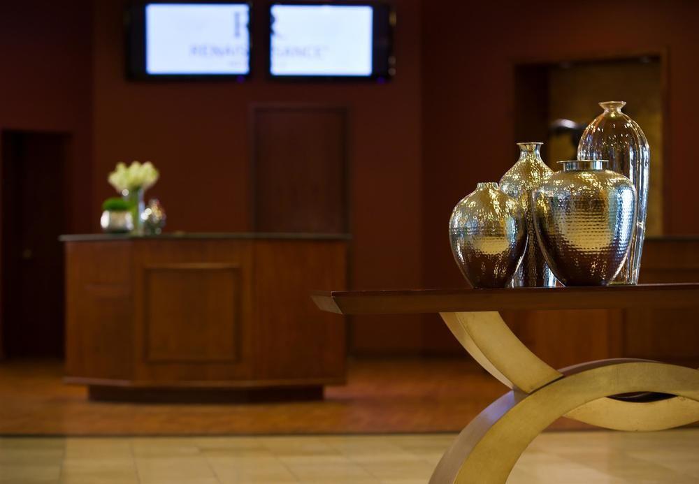 Wyndham Grand Downtown 4*
