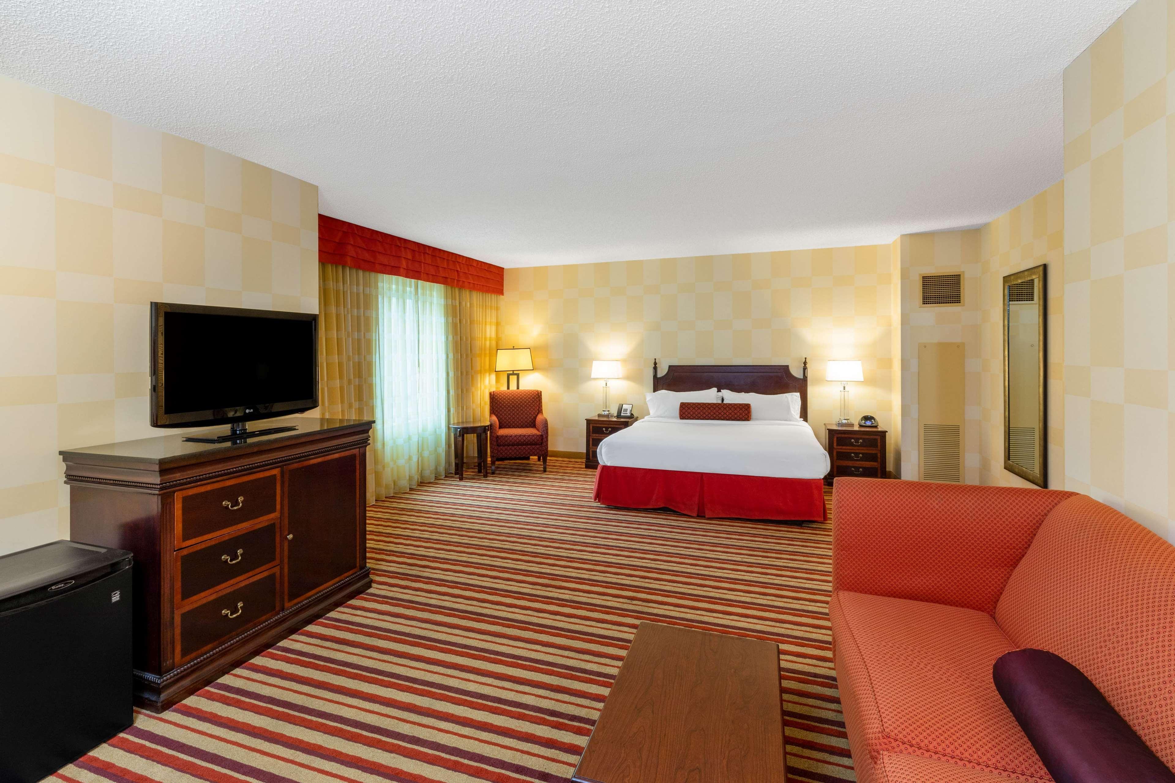 Hotel Wyndham Grand Downtown Oklahoma City